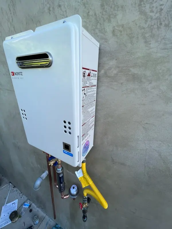 Tankless water heater installation for Streamwood homes